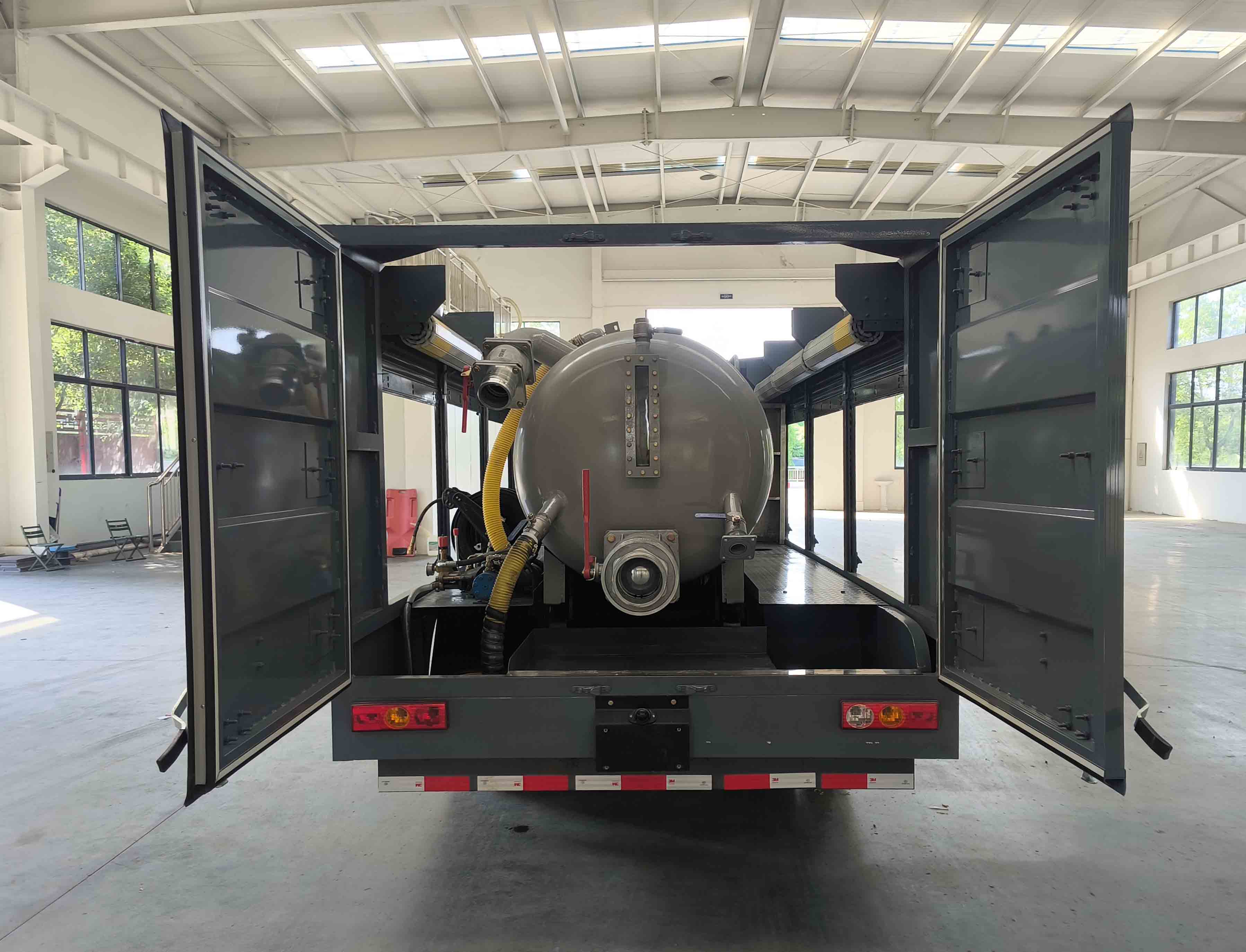 凱力風(fēng)牌KLF5040TWCB6污水處理車公告圖片