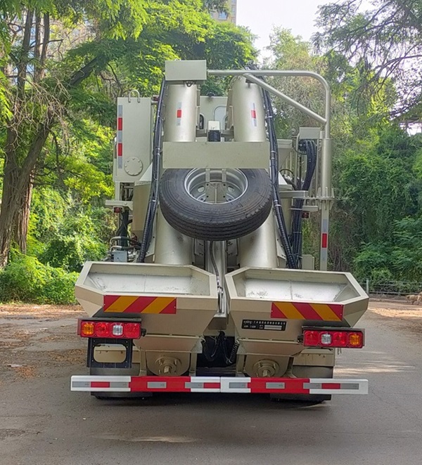 蘭通牌LTJ5293THS混砂車公告圖片