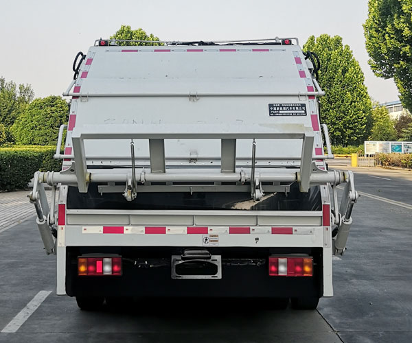 東岳牌ZTQ5120ZYSZ7K38BEV純電動壓縮式垃圾車公告圖片