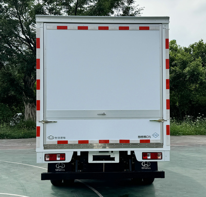 長安牌CKS5042XYKD5FD62NG翼開啟廂式車公告圖片