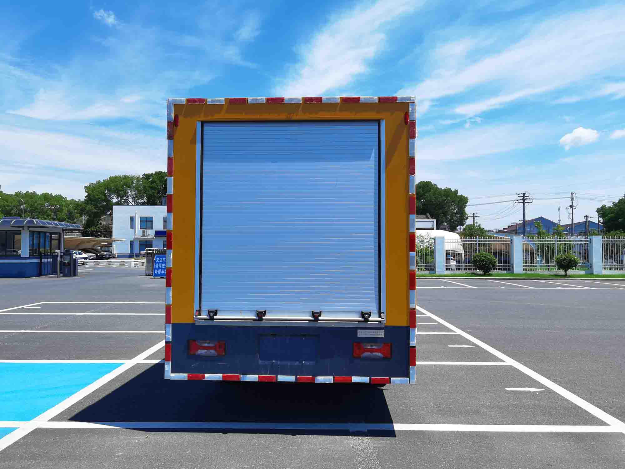 蘇立達牌NJS5080XXH救險車公告圖片