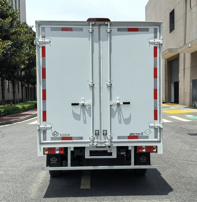 長安牌CKS5031XXYT5AS6B2NG廂式運輸車公告圖片