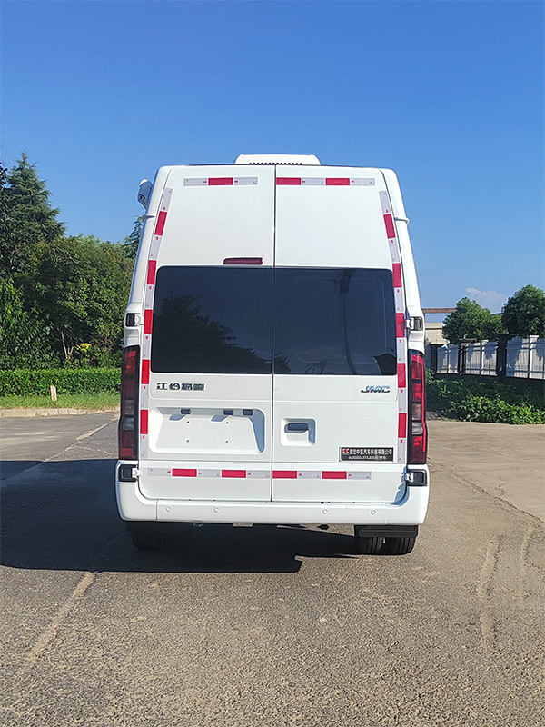 中星凱悅牌AAK5044XYLJX6醫(yī)療車(chē)公告圖片