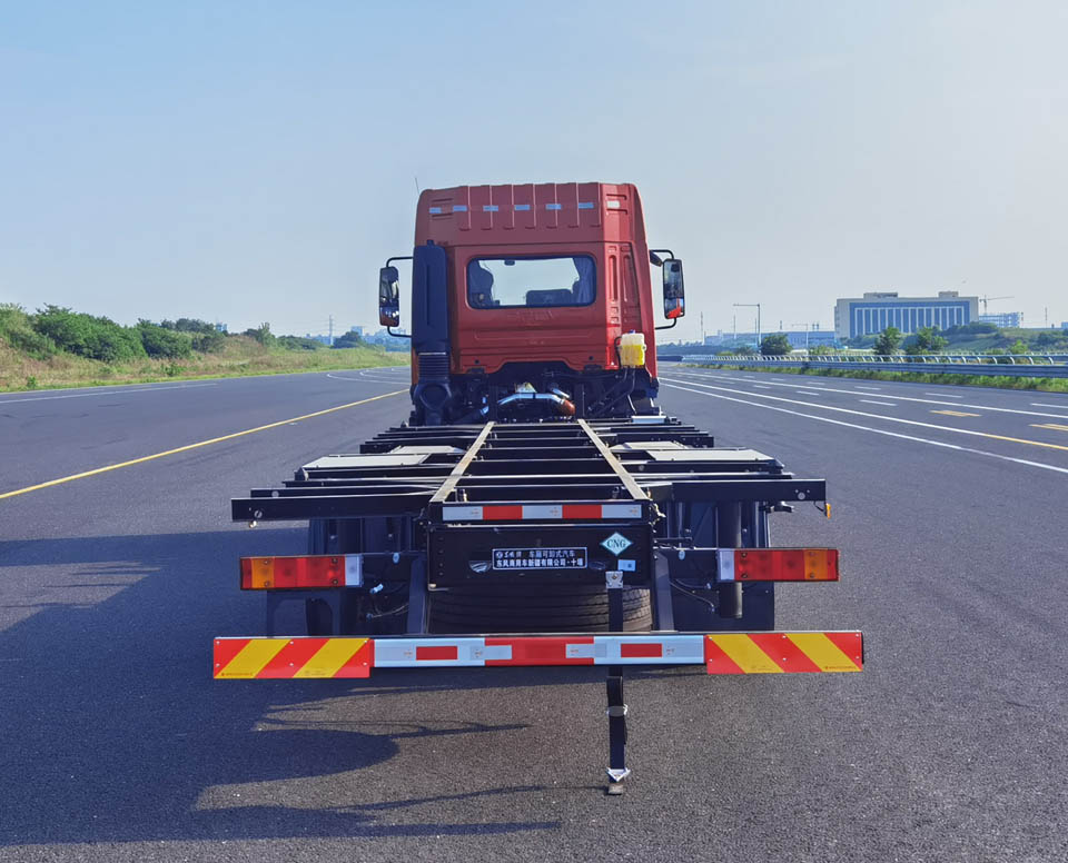 東風牌DFV5182ZKXGP6N車廂可卸式汽車公告圖片