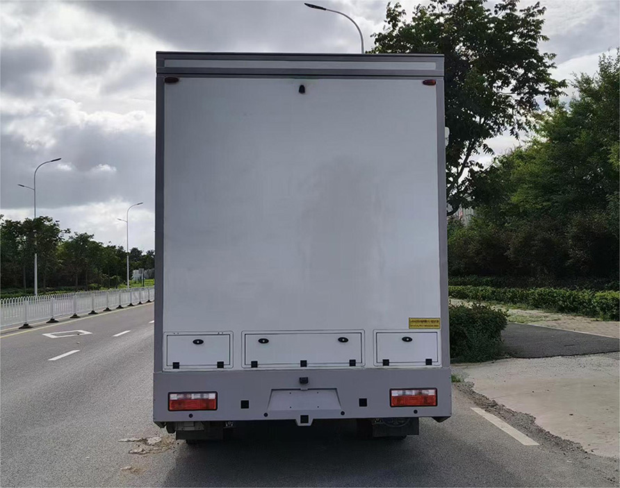 科發(fā)房車牌DKF5075XLJPHEV1插電式混合動力旅居車公告圖片