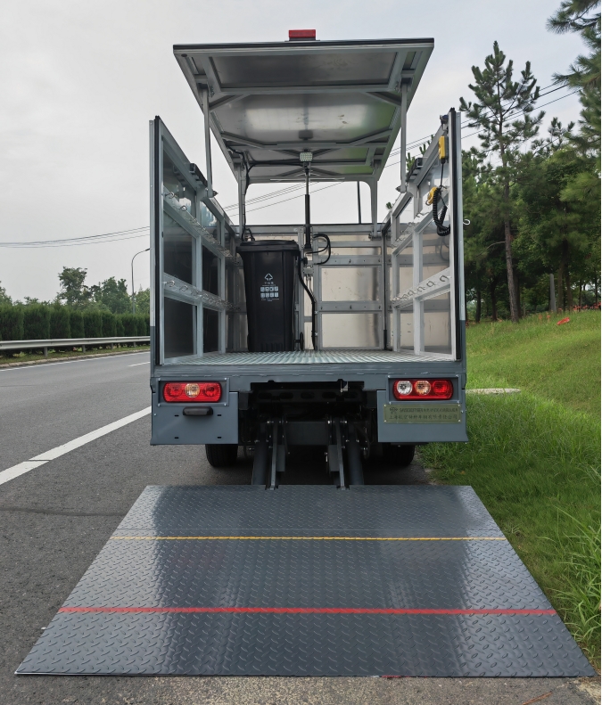 賽沃牌SAV5030XTYBEV純電動(dòng)密閉式桶裝垃圾車公告圖片