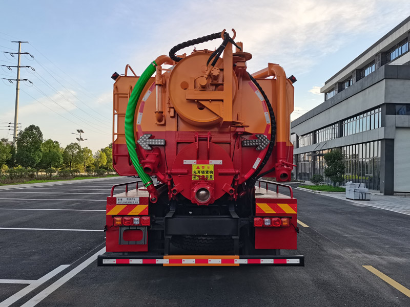 楚勝牌CSC5187GQWS6清洗吸污車公告圖片