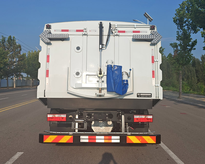 中植汽車牌CDL5181TXSDFBEV純電動洗掃車公告圖片