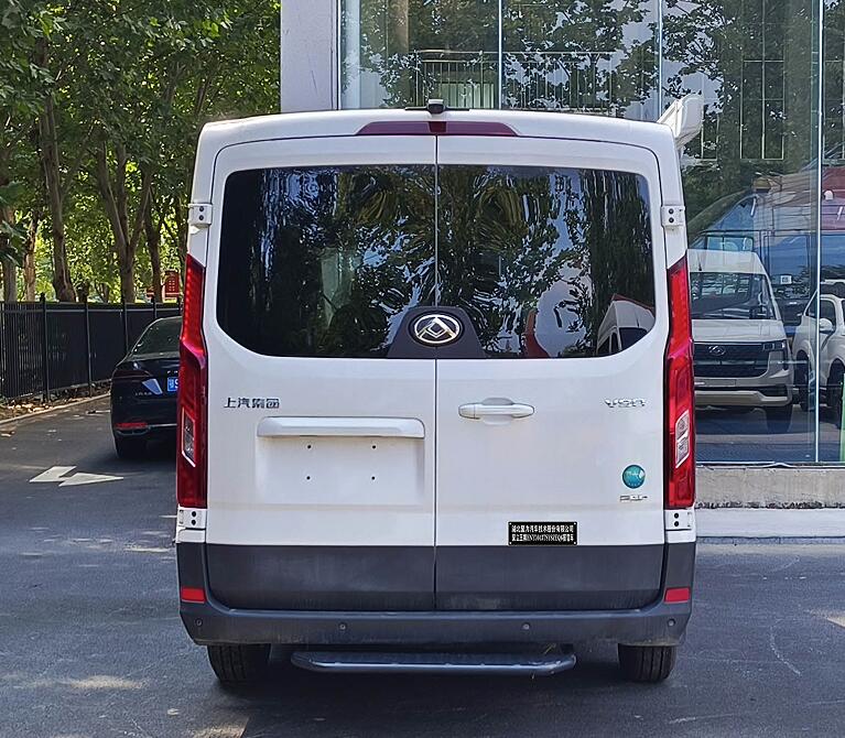 聚塵王牌HNY5043TSYSZEQ6宿營(yíng)車公告圖片