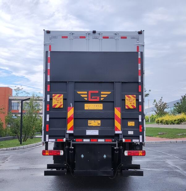 弗銳途牌JGF5250XZB裝備車公告圖片