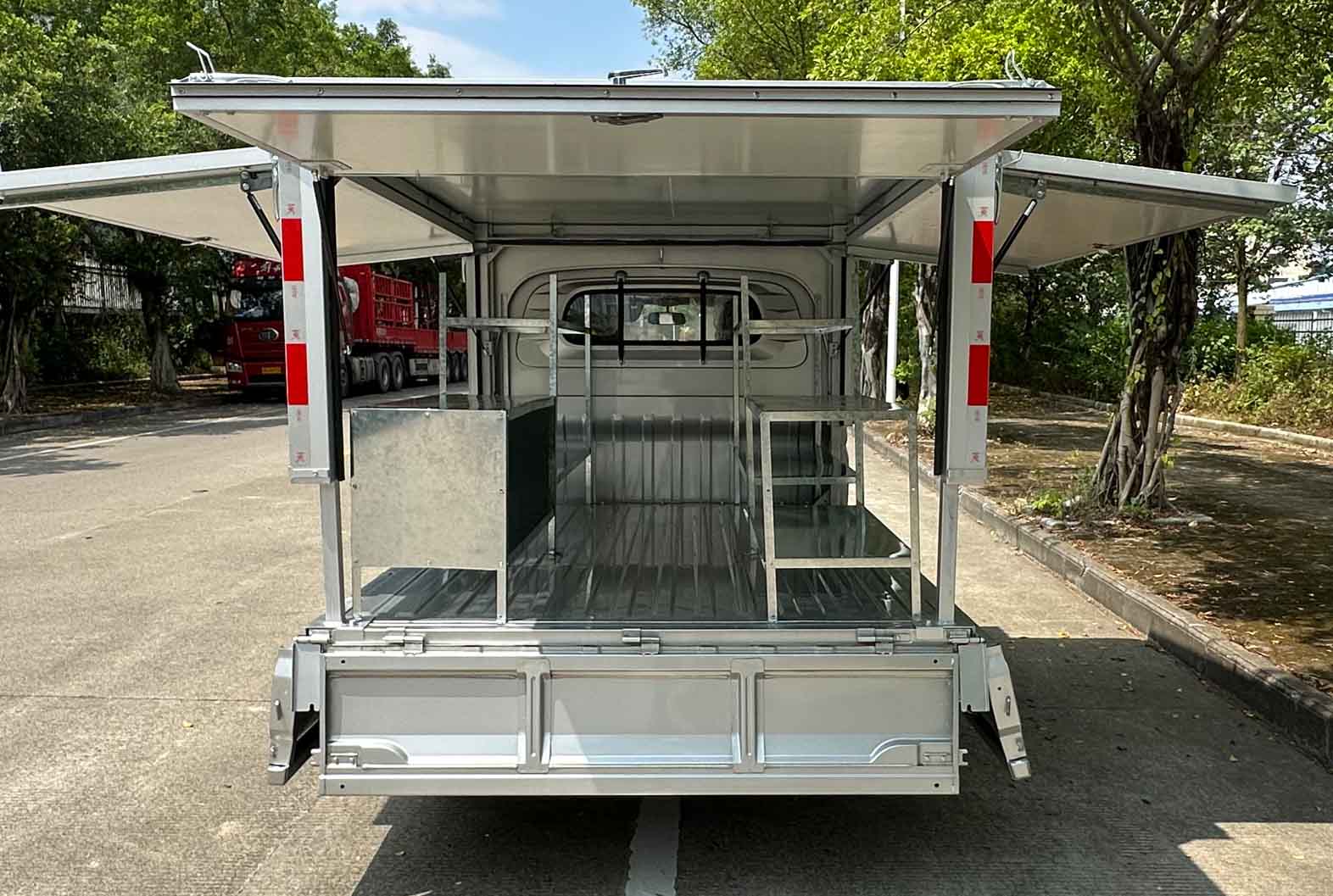 智躍牌LPL5028XSHEQU售貨車公告圖片