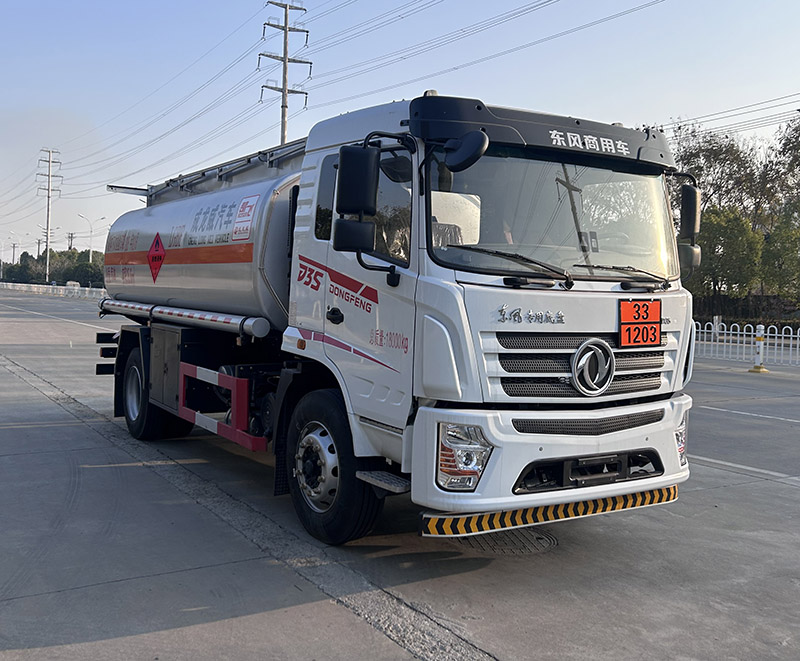 楚飛牌CLQ5183GJY6DJ加油車公告圖片