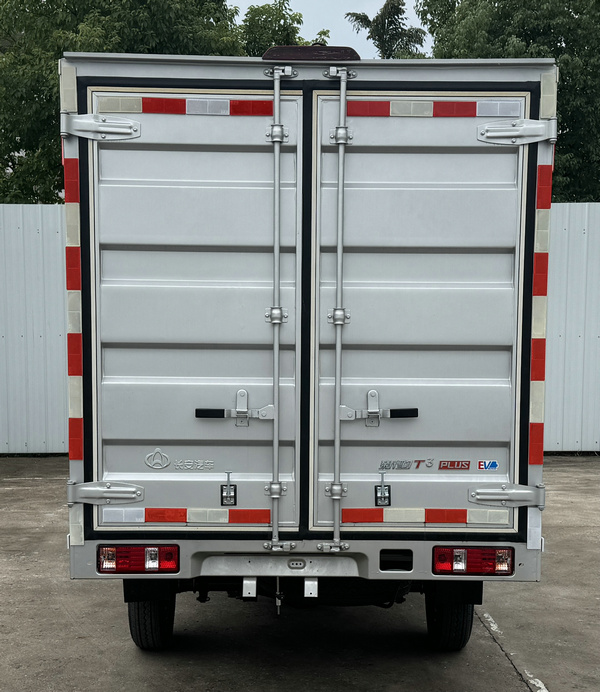 長安牌CKS5031XXYT3MD6B3BEV純電動廂式運輸車公告圖片