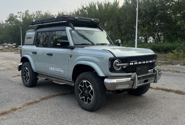 沃勒創(chuàng)精牌WLP5031TSY宿營車