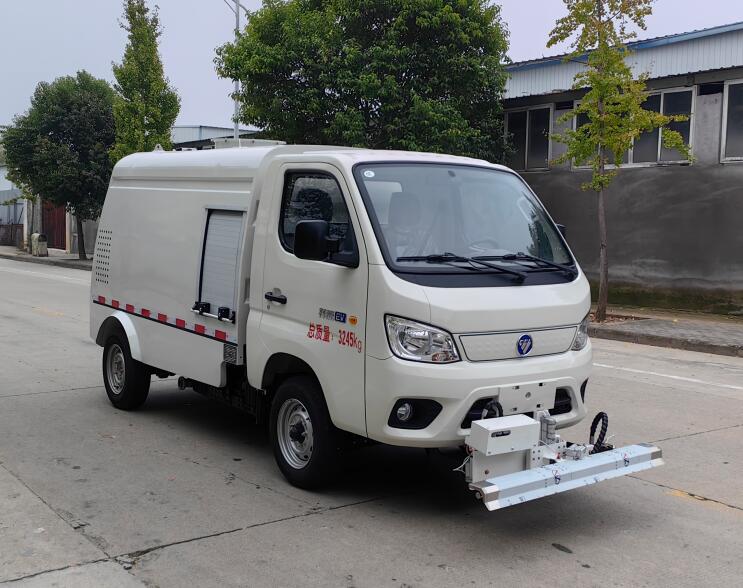 中植汽車牌CDL5030TYHBJBEV純電動路面養(yǎng)護車