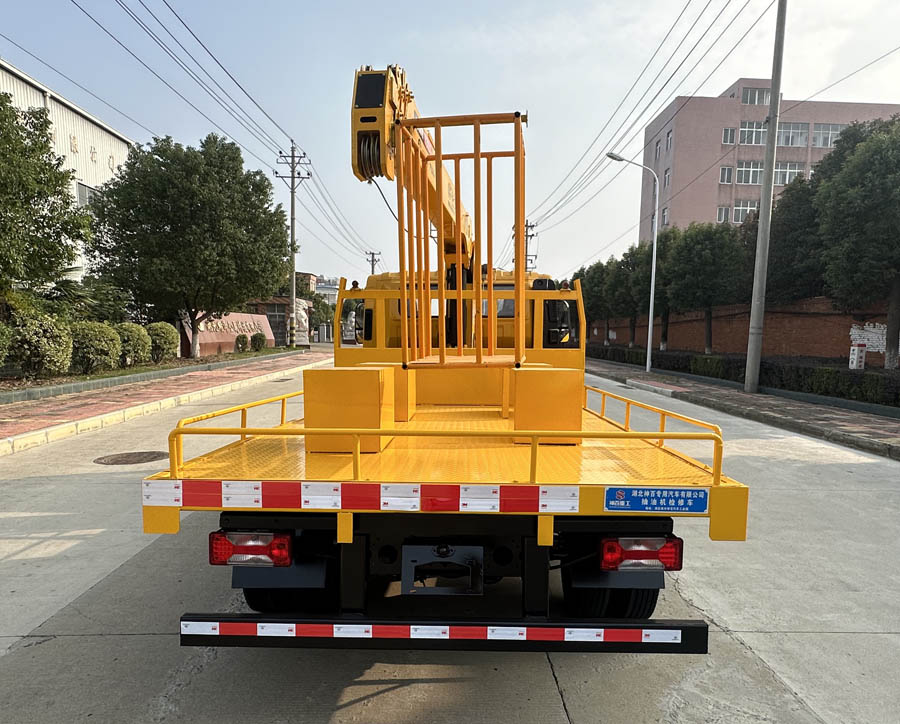 神百重工牌ABC5040XJXSH6抽油機檢修車公告圖片