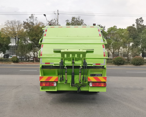 耶律潔牌SWT5181ZYSBEV純電動壓縮式垃圾車公告圖片