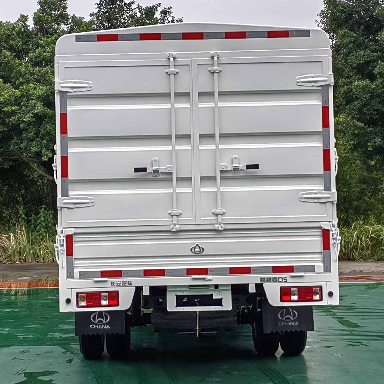 長安牌CKS5032CCYD5FD6B1倉柵式運輸車公告圖片