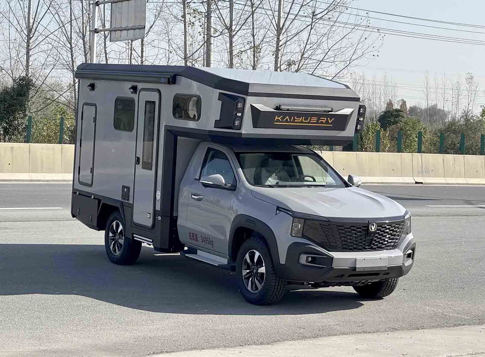 威爾特芬牌WTF5030XLJHEV插電式增程混合動(dòng)力旅居車(chē)