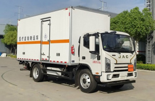 程力威牌CLW5120XYYATX医疗废物转运车