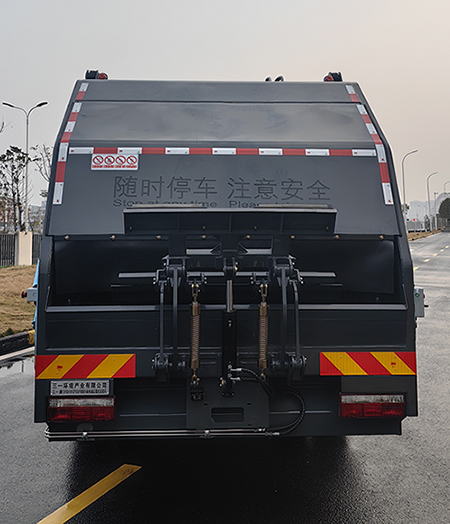 三一牌SYS5181ZYSSYBBEV純電動壓縮式垃圾車公告圖片