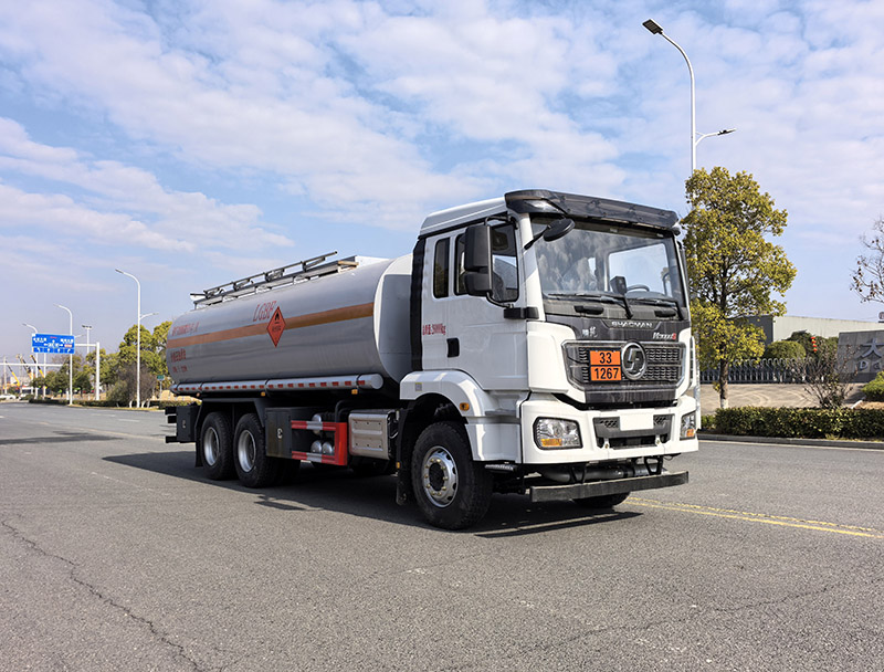榮駿達(dá)牌HHX5263GRYSX6易燃液體罐式運(yùn)輸車