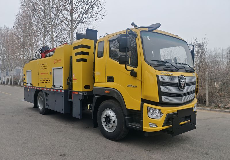 友一牌SYL5185TYH6路面養(yǎng)護車