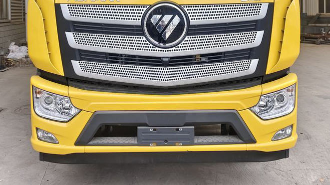 友一牌SYL5185TYH6路面養(yǎng)護(hù)車(chē)公告圖片