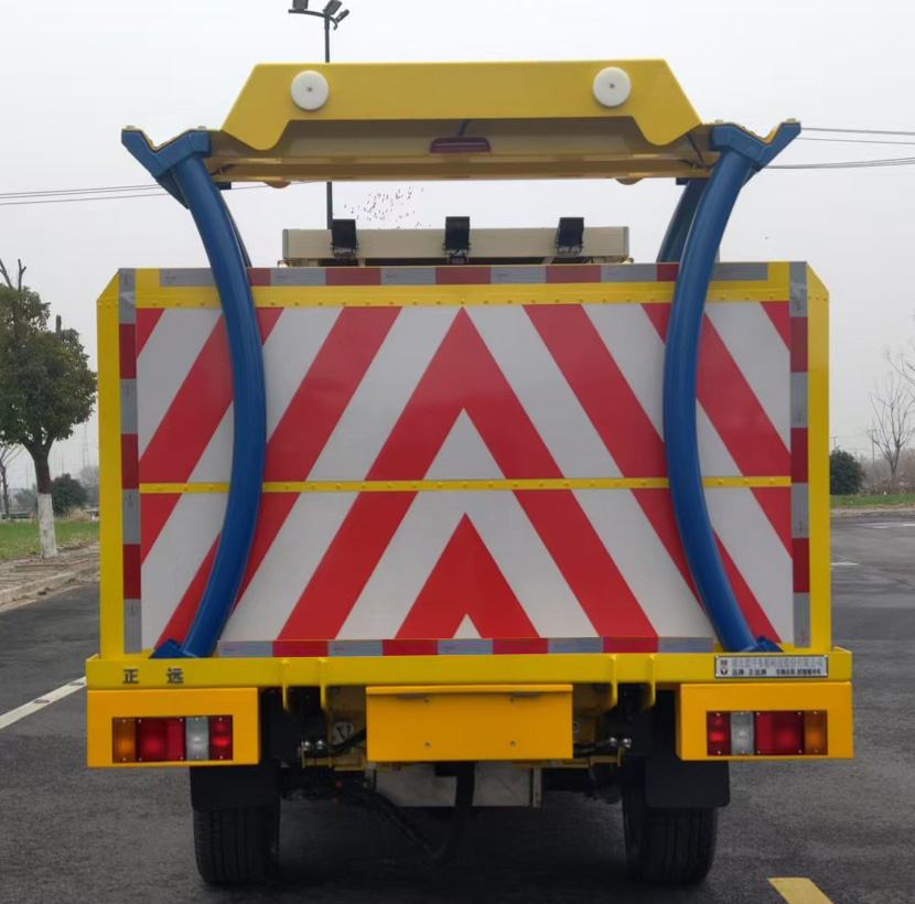 正遠(yuǎn)牌EZY5037TFZU2X6A防撞緩沖車公告圖片