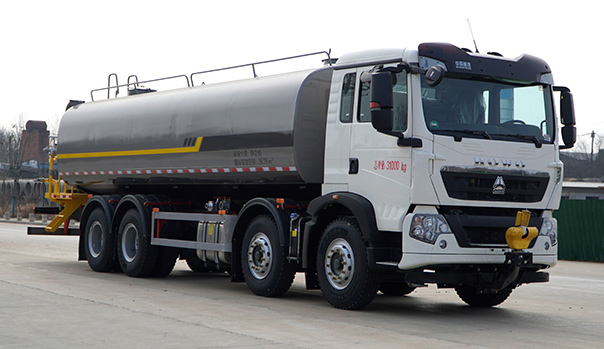 KLF5312TDYZ6型多功能抑塵車圖片