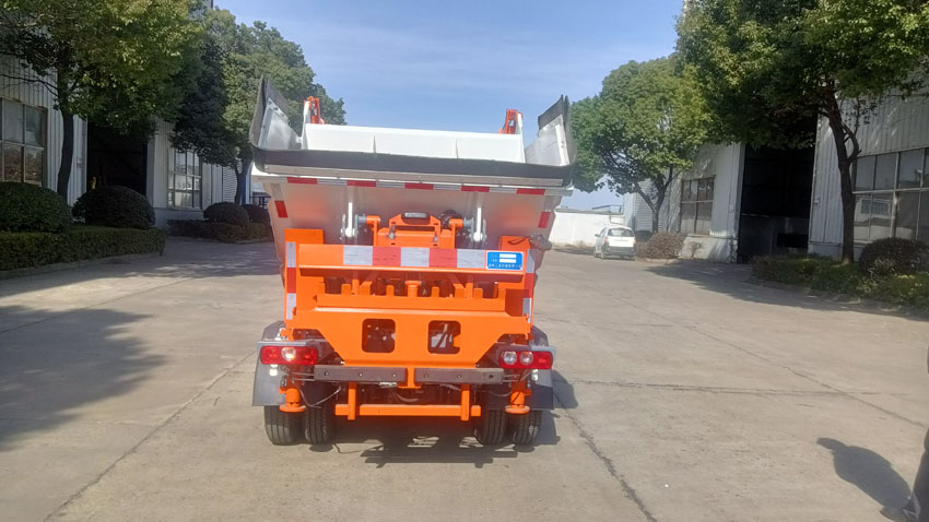 三聯(lián)牌YSY5044ZZZBEV純電動(dòng)自裝卸式垃圾車公告圖片