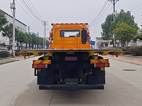 龍牧雙星牌LMX5181TQZSX6清障車公告圖片