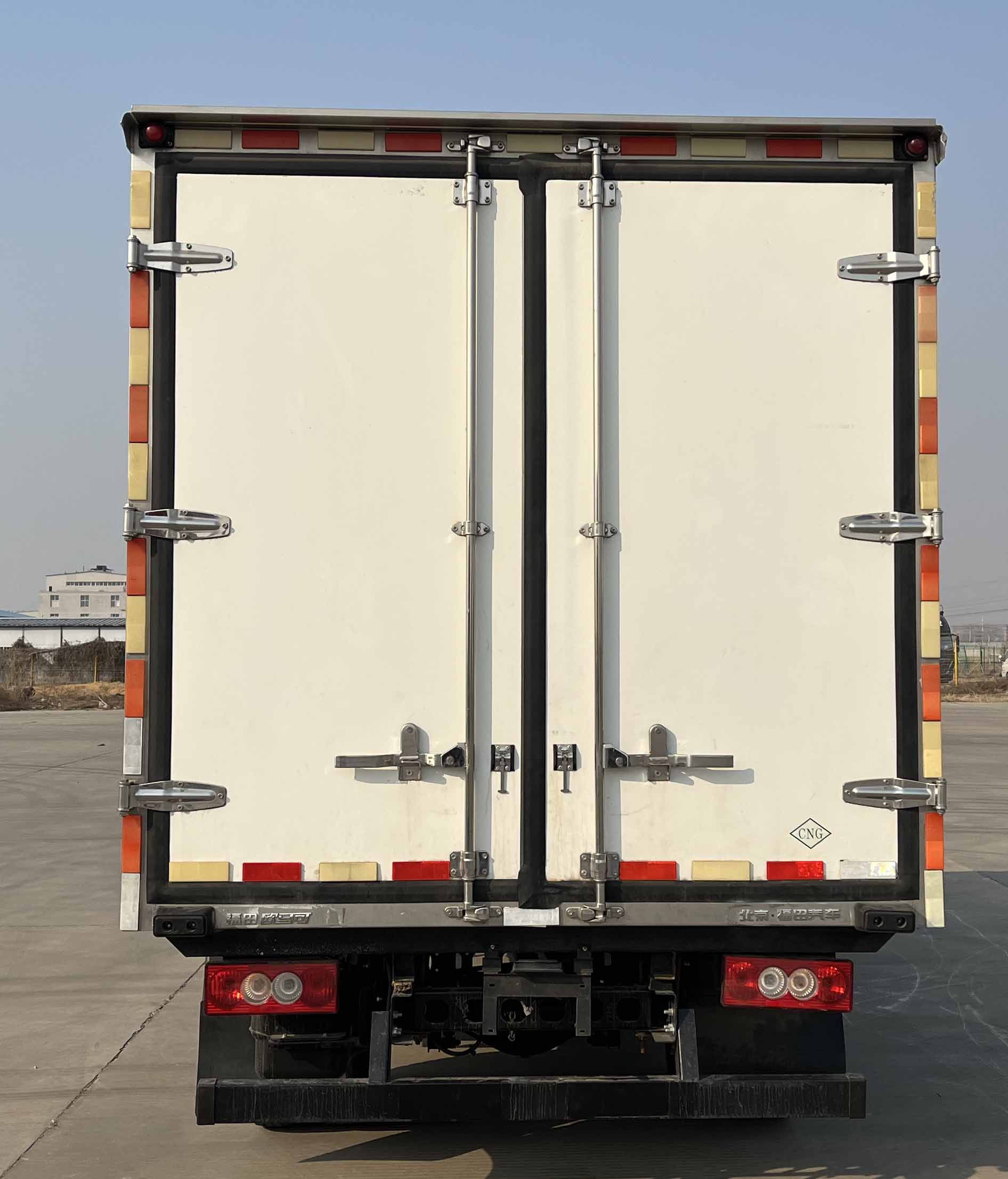 福田牌BJ5044XLC-FM1冷藏車公告圖片