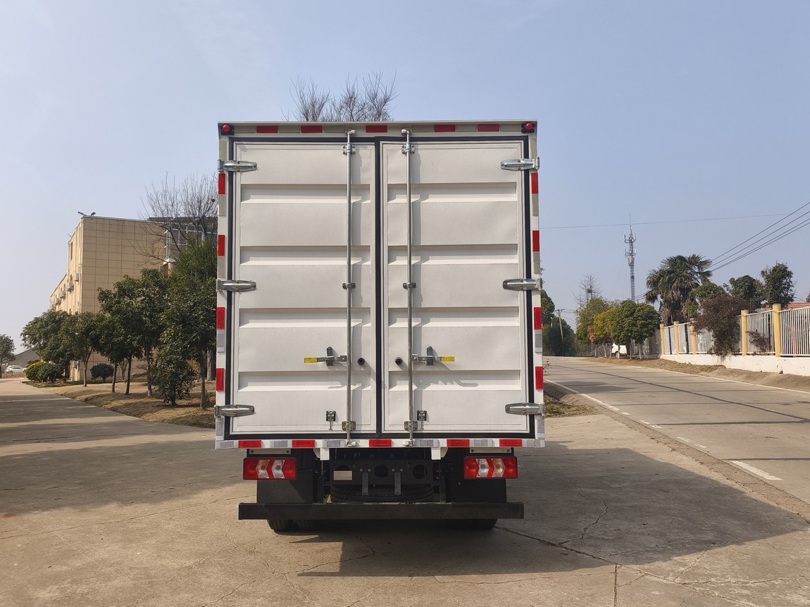 陜汽牌SX5041XXYMA廂式貨車公告圖片