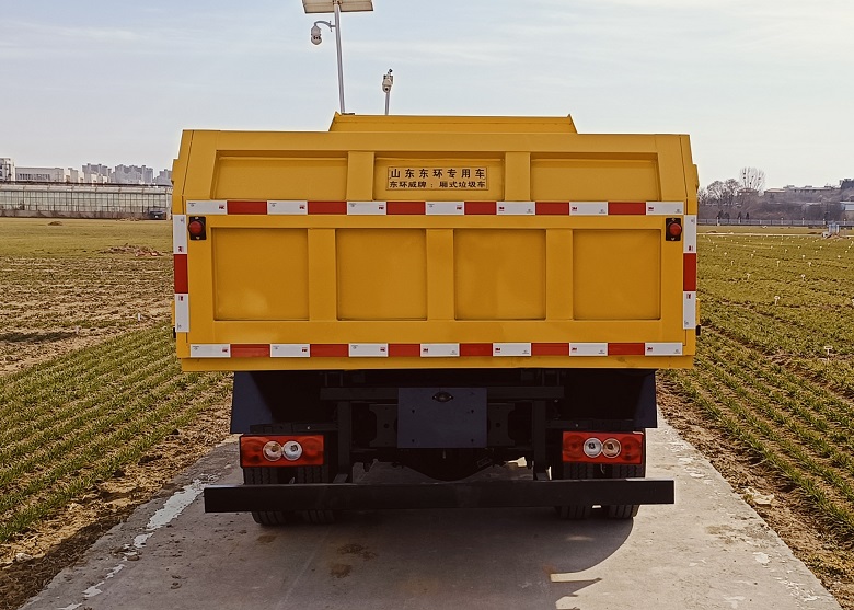 東環(huán)威牌JDH5040ZXLBJ6廂式垃圾車公告圖片