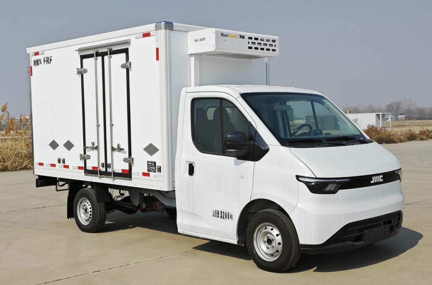 YHV5034XLCBEVS01型純電動(dòng)冷藏車(chē)圖片