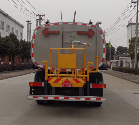 中潔牌XZL5310GPS6綠化噴灑車公告圖片