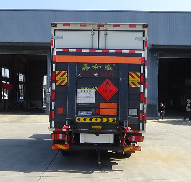 程力牌CL5046XRQ6BXW易燃氣體廂式運輸車公告圖片