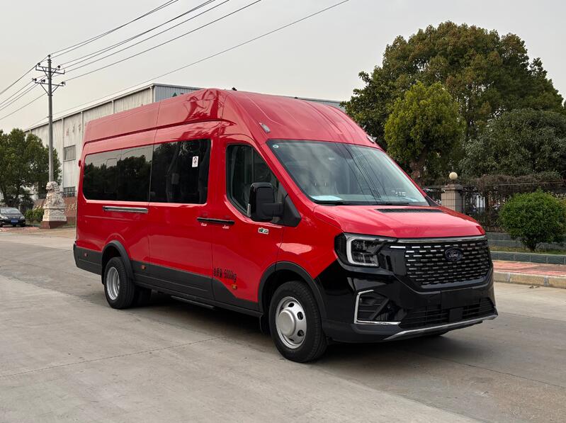 程力牌CL5050XYB6AYS運(yùn)兵車