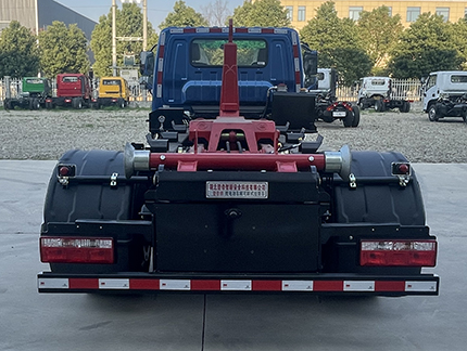 楚帝牌DCD5042ZXXFBEV純電動(dòng)車廂可卸式垃圾車公告圖片