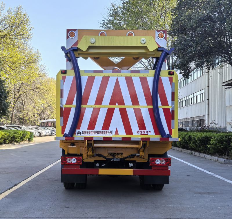 圣岳牌SDZ5040TFZF防撞緩沖車公告圖片