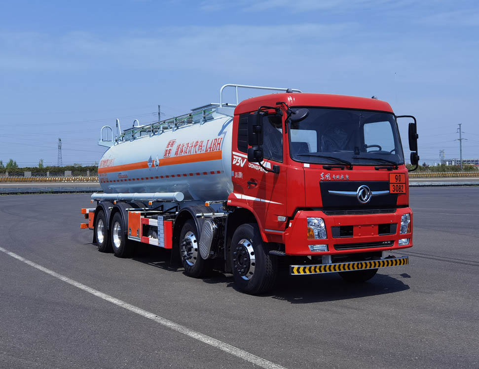 LDW5327GZW6D型雜項危險物品罐式運輸車圖片