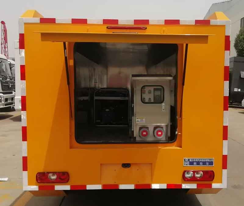 程力威牌CLW5030XXHACA救險(xiǎn)車公告圖片