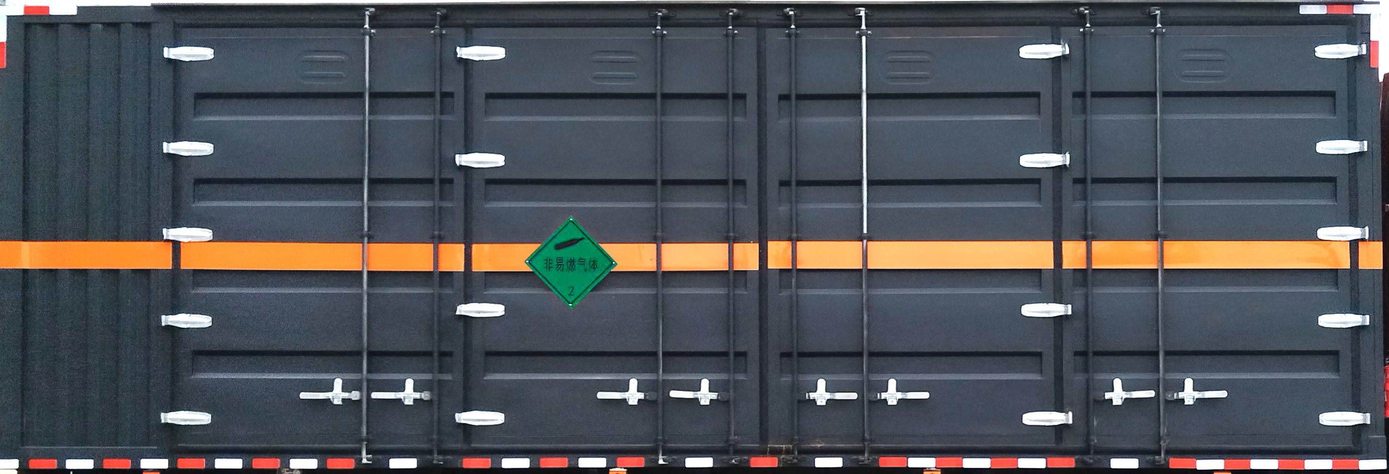 大力牌DLQ5187XRQCA6易燃?xì)怏w廂式運(yùn)輸車公告圖片