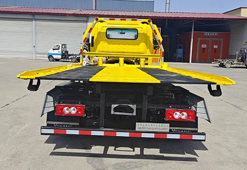 斯威譜牌NYX5040TQZPBEV純電動清障車公告圖片