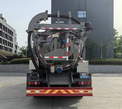 程力威牌CLW5255GQWAGQ清洗吸污車公告圖片