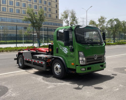 中植汽车牌CDL5120ZXXCDWBEV纯电动车厢可卸式垃圾车