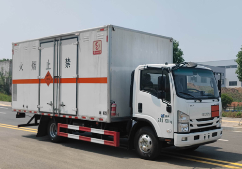 專力牌ZLC5080XQYQ6爆破器材運(yùn)輸車