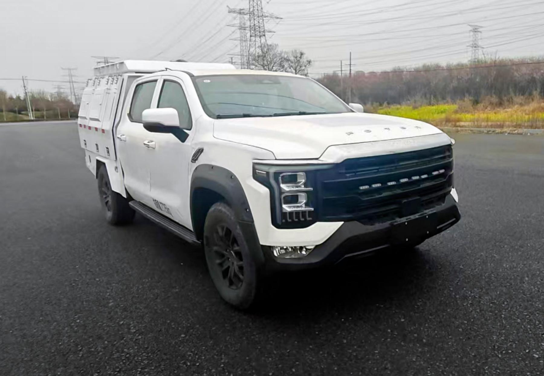 中滎汽車牌ZXD5030TXUBQFT1巡邏車