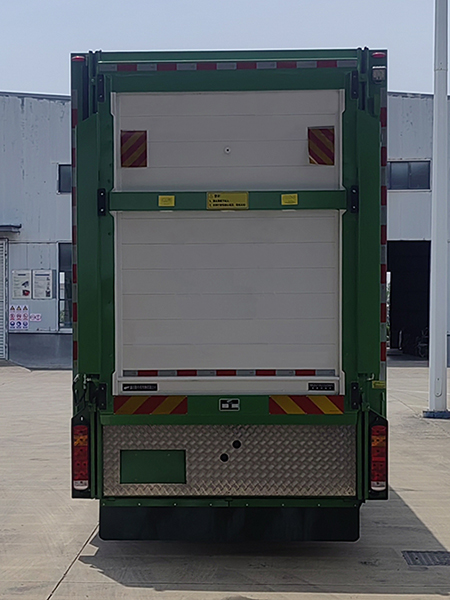 百勤牌XBQ5310CCQZ66FL畜禽運(yùn)輸車公告圖片